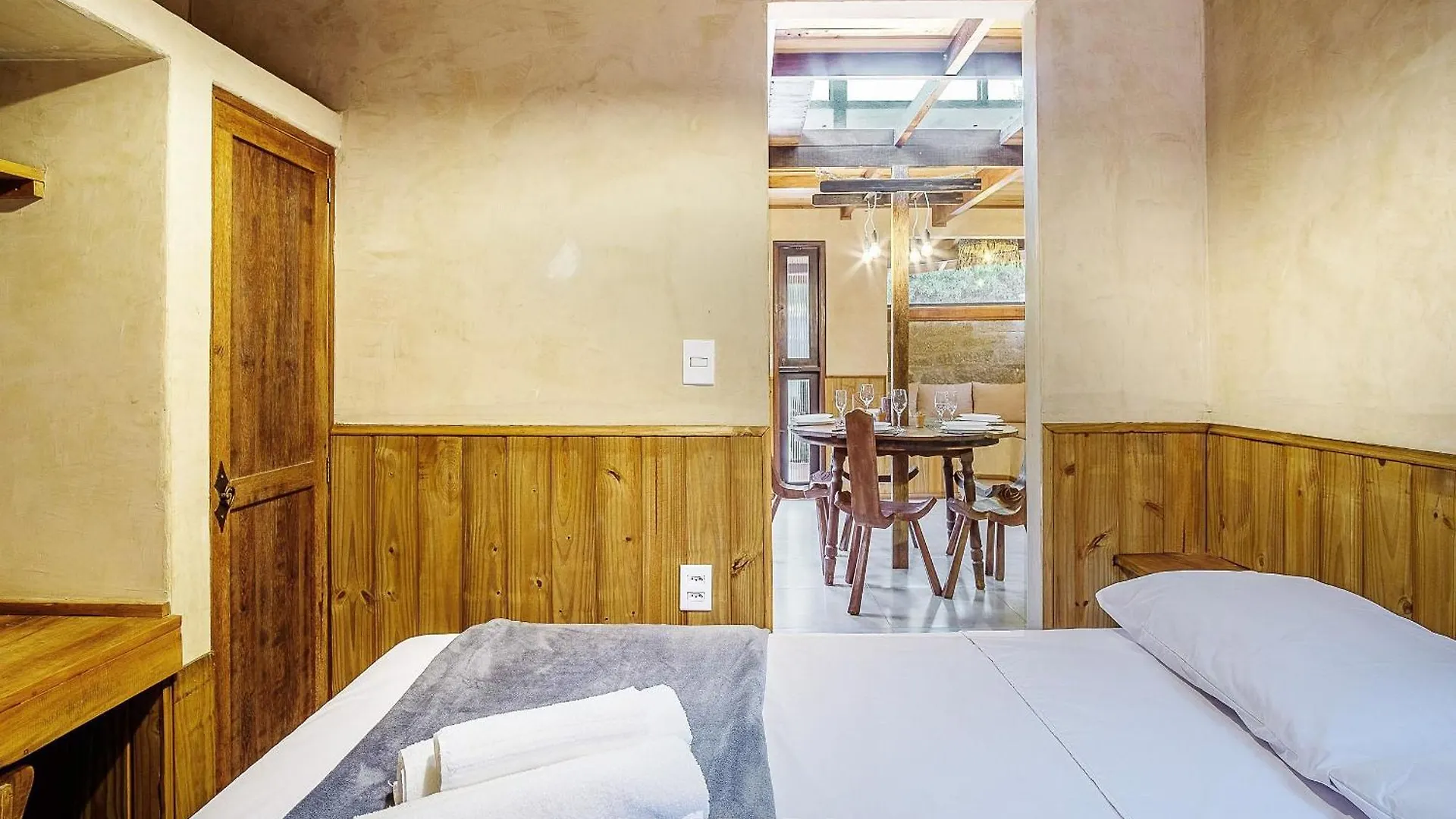 בית נופש אימביטובה Casa C/Vista Para O Vale Prox. Do Centro - Mrv0001