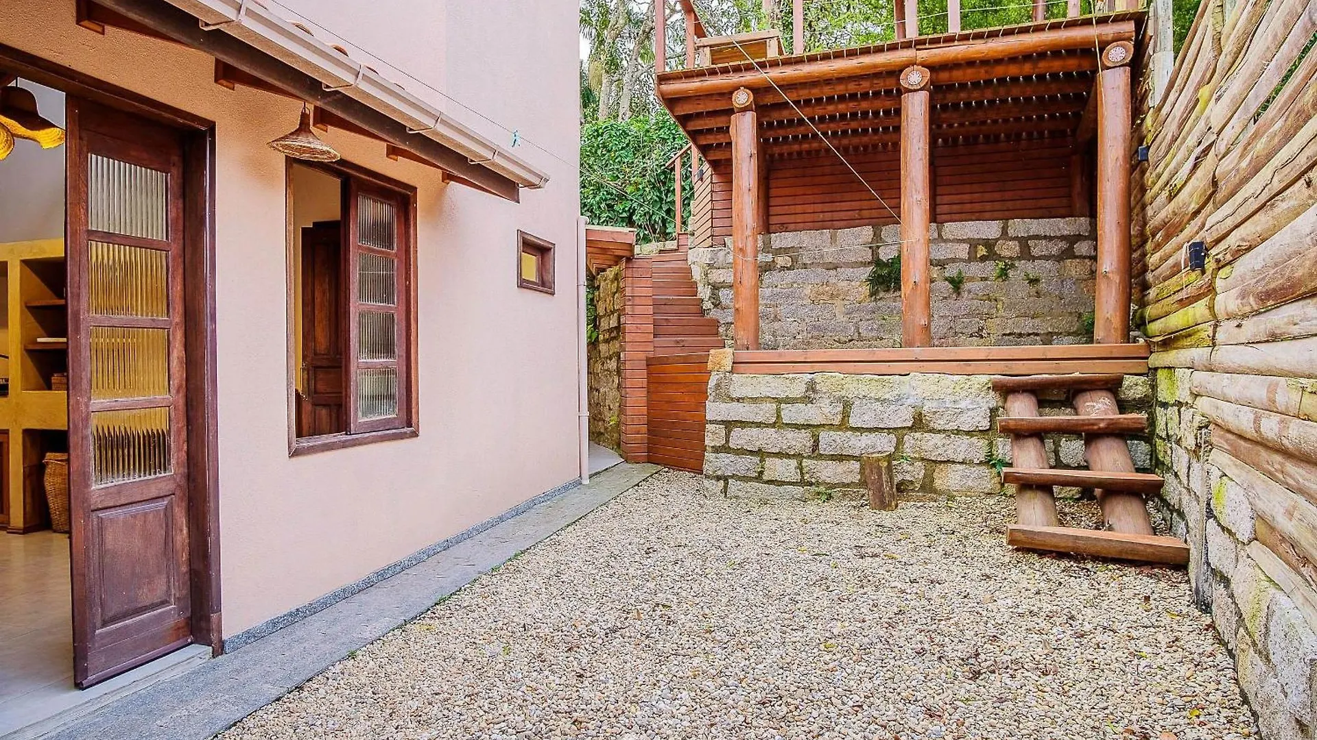 אימביטובה Casa C/Vista Para O Vale Prox. Do Centro - Mrv0001